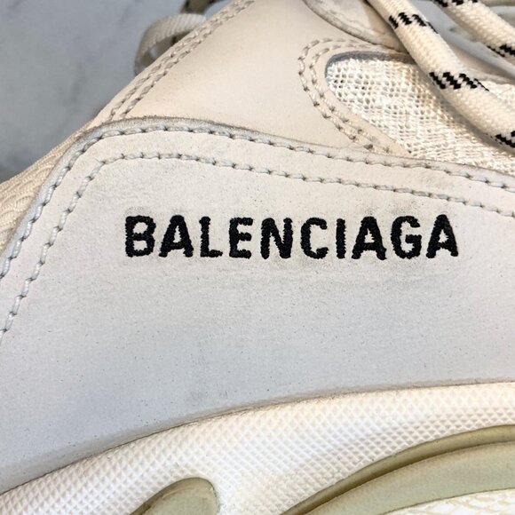 BALENCIAGA TRIPLE S SNEAKERS White w/Gray - Picture 11 of 15